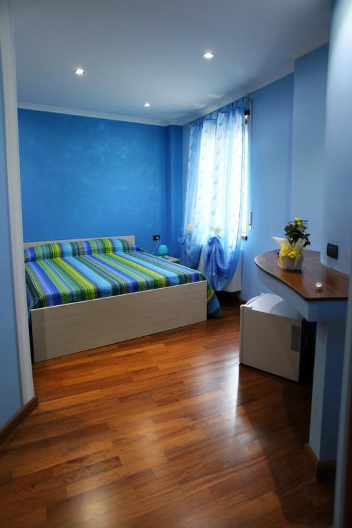 B&B Margherita コゼンツァ 部屋 写真